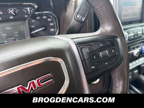Used 2021 GMC Sierra 1500 SLT w/ SLT Premium Plus Package AWD/4WD image 8