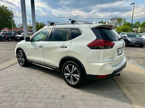 Used 2018 Nissan Rogue SL FWD image 5