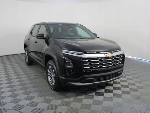 New 2026 Chevrolet Equinox LT w/ Convenience Package II FWD image 26