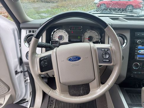 Used 2014 Ford Expedition EL Limited w/ Equipment Group 301A image 15
