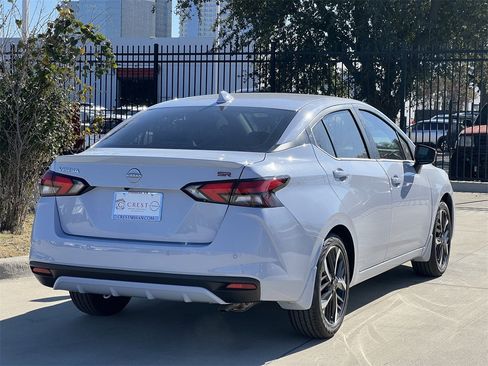 New 2025 Nissan Versa SR image 4