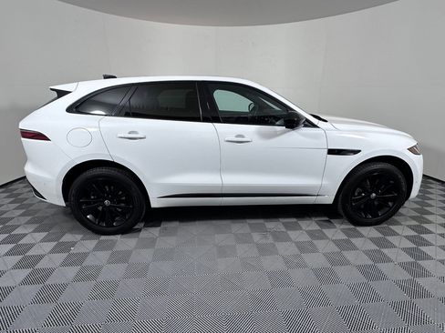 Used 2026 Jaguar F-PACE R-Dynamic S image 7