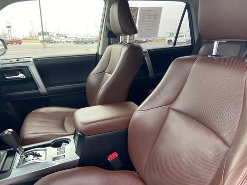 Used 2020 Toyota 4Runner Limited image 12