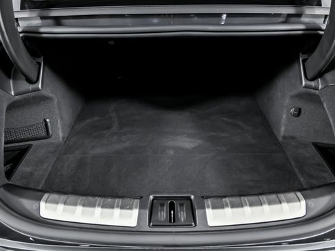 Used 2022 Audi e-tron GT Prestige w/ Prestige Package image 16