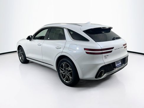 Used 2023 Genesis GV70 2.5T w/ Advanced Package image 7