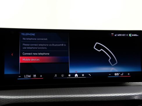 Used 2025 BMW M440i Coupe w/ Premium Package RWD image 39