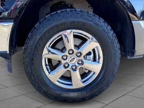 Used 2018 Ford F150 XLT w/ Equipment Group 302A Luxury image 11