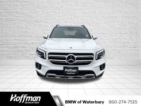 Used 2022 Mercedes-Benz GLB 250 4MATIC image 3