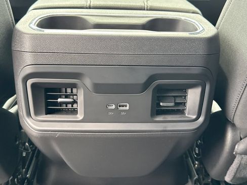 Used 2025 Chevrolet Silverado 1500 LT Trail Boss w/ Convenience Package II AWD/4WD image 26
