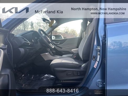 Used 2020 Subaru Forester Premium image 11