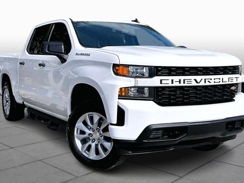 Used 2021 Chevrolet Silverado 1500 Custom image 3