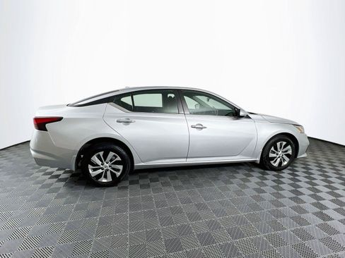Used 2020 Nissan Altima 2.5 S AWD/4WD image 7