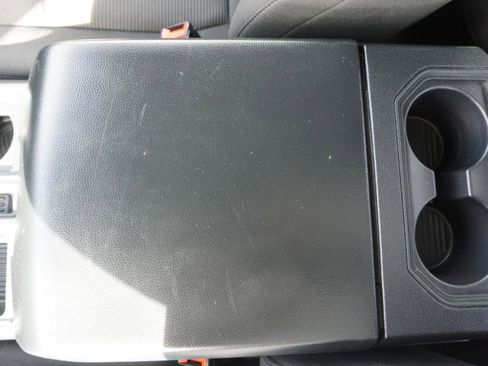 Used 2020 Ford F150 XL w/ Equipment Group 101A Mid AWD/4WD image 17
