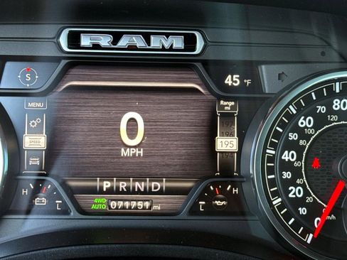 Used 2021 RAM 1500 Laramie w/ Sport Appearance Package image 18