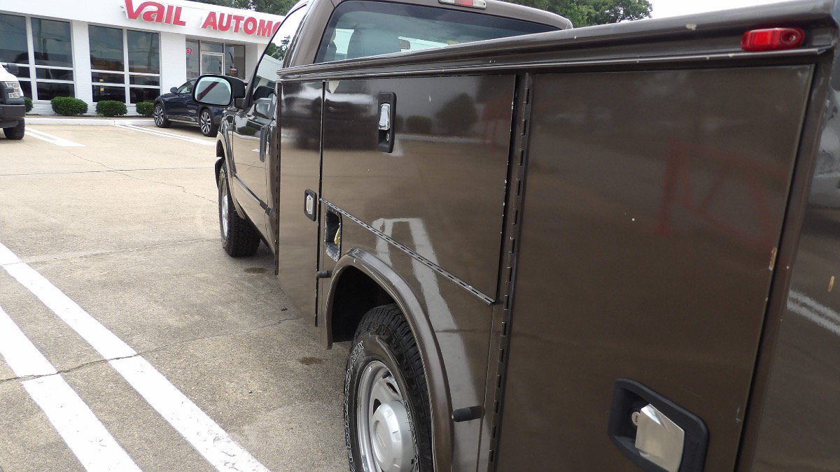 Used 2015 Ford F250 XL RWD image 4