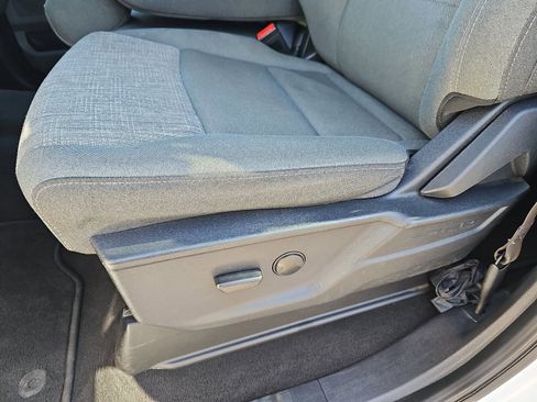 Used 2024 Ford F250 XLT image 15