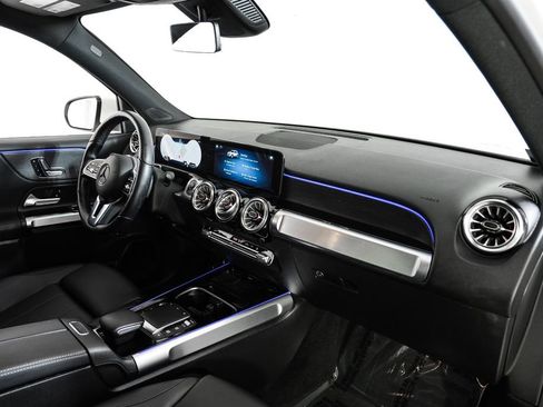 Used 2023 Mercedes-Benz EQB 250+ w/ Exclusive Package image 9