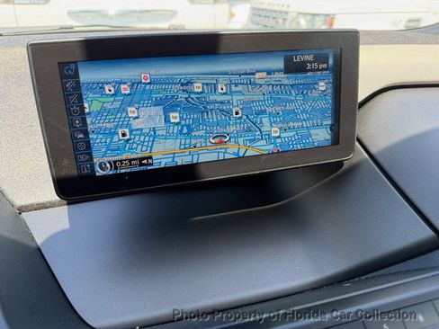 Used 2017 BMW i3 w/ Range Extender RWD image 10