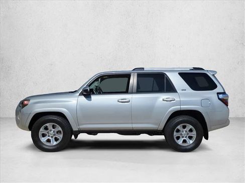 Certified 2021 Toyota 4Runner SR5 RWD image 8