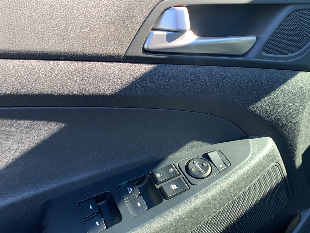Used 2019 Hyundai Tucson SEL w/ Cargo Package FWD image 12