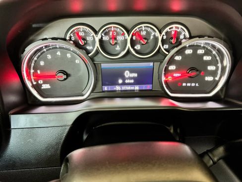 Used 2021 Chevrolet Silverado 1500 Custom Trail Boss w/ Safety Confidence Package AWD/4WD image 13