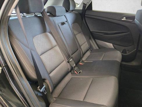 Used 2018 Hyundai Tucson Sport FWD image 18