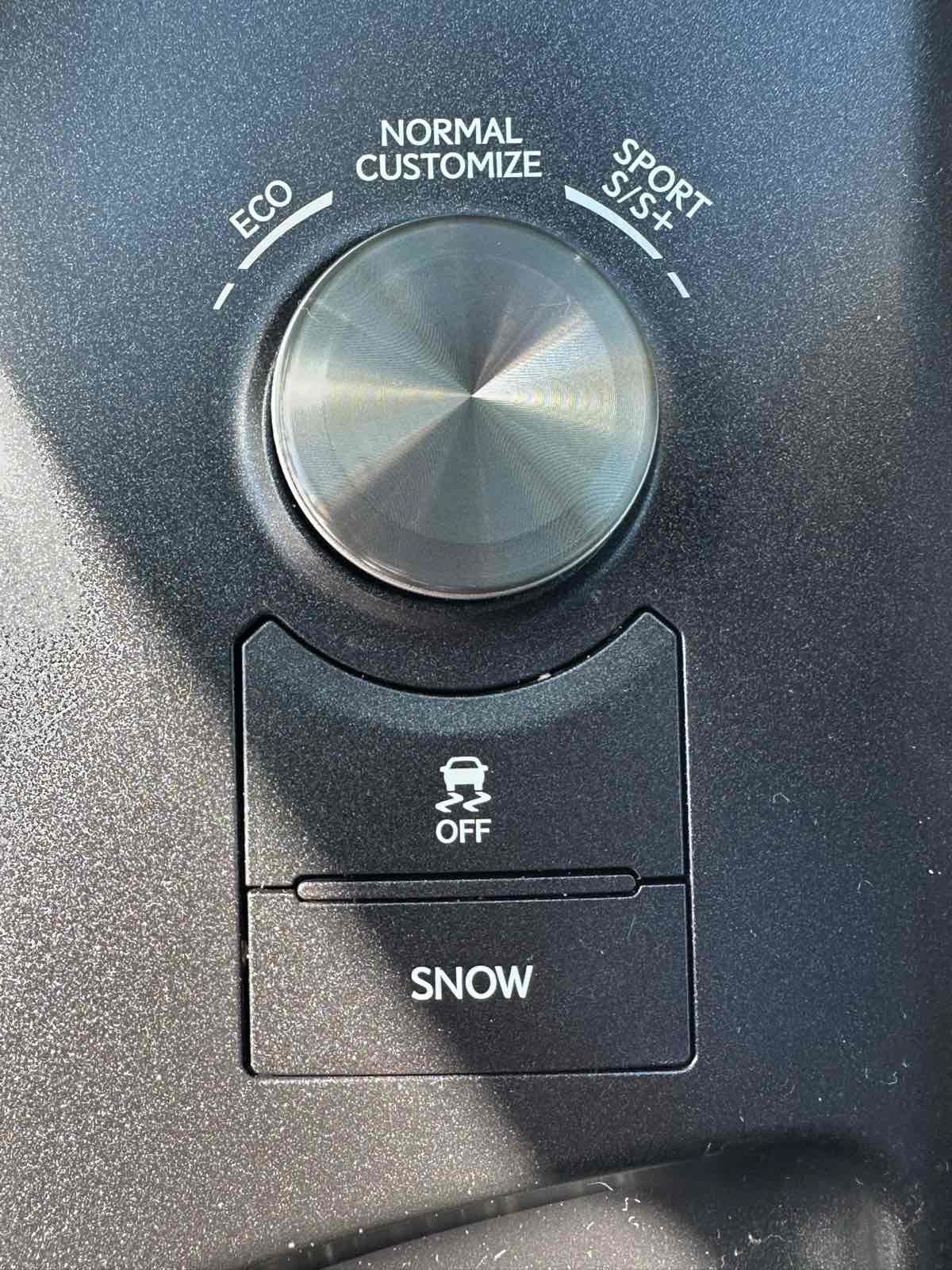 Used 2020 Lexus IS 350 F Sport w/ Blackline Edition AWD/4WD image 27