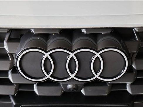 Used 2025 Audi Q5 Premium w/ Premium Plus AWD/4WD image 29