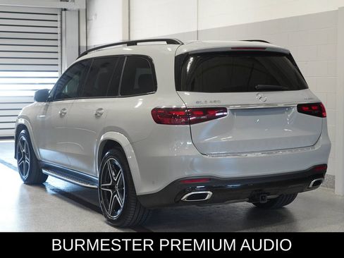 Used 2024 Mercedes-Benz GLS 450 4MATIC image 4