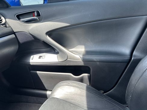 Used 2013 Lexus IS 250 w/ F-Sport Pkg w/Summer Tires RWD image 22