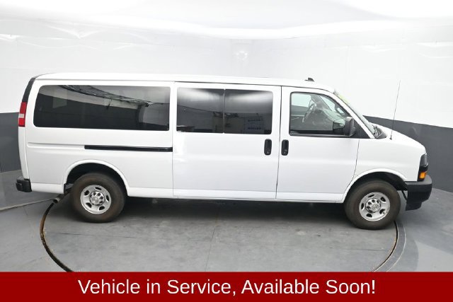 Used 2024 Chevrolet Express 3500 LS RWD image 27
