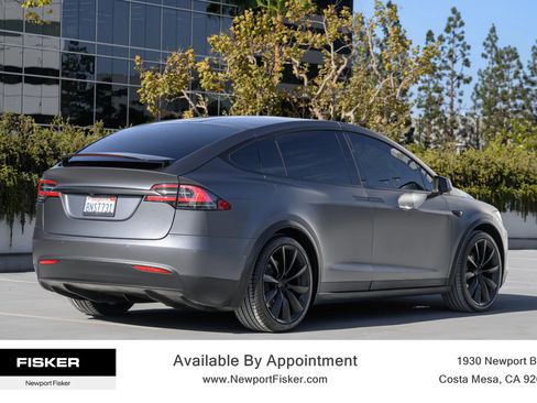 Used 2020 Tesla Model X AWD/4WD image 3