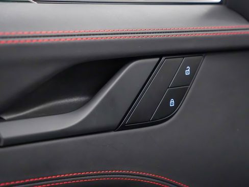 Certified 2022 Porsche 911 GT3 image 18