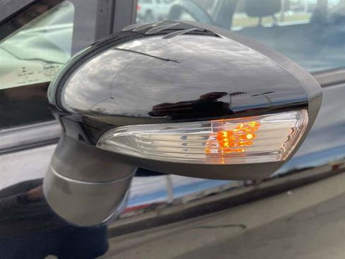 Used 2016 Ford Fiesta SE image 58