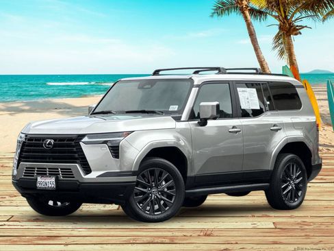 Used 2024 Lexus GX 550 w/ Cold Area Package AWD/4WD image 2
