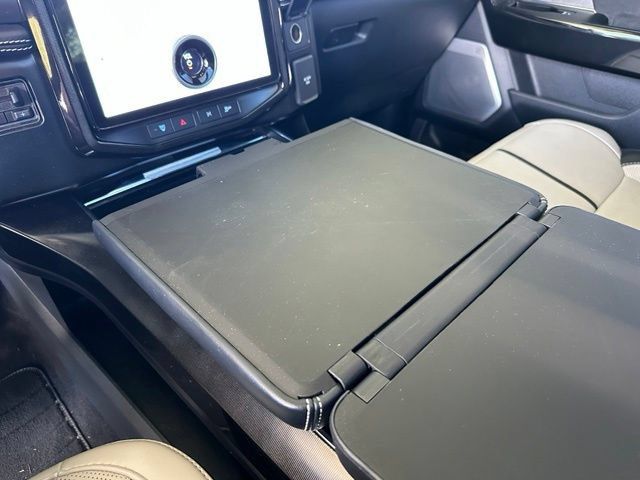Used 2023 Ford F150 Lightning Platinum AWD/4WD image 24