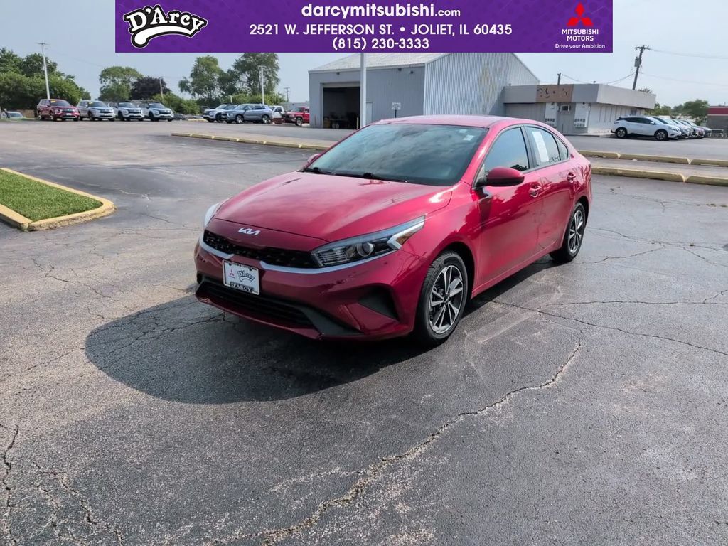 Used 2023 Kia Forte LXS FWD image 1
