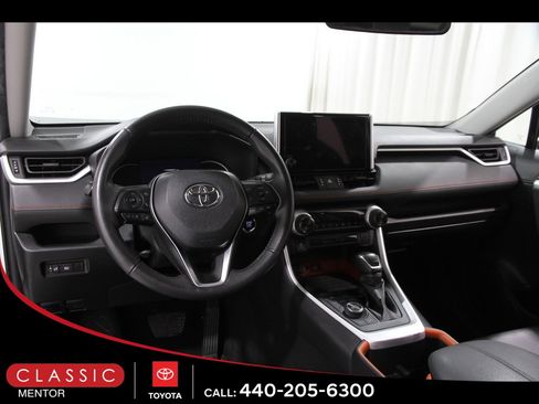 Used 2023 Toyota RAV4 Adventure image 6