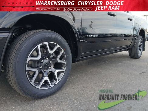 New 2026 RAM 1500 Laramie AWD/4WD image 34