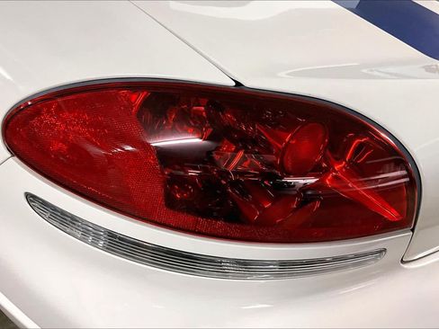 Used 2005 Dodge Viper SRT-10 RWD image 28