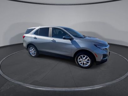 Used 2024 Chevrolet Equinox LT
