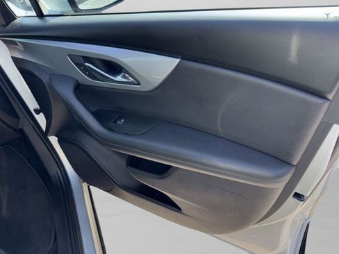 Used 2021 Chevrolet Blazer LT image 32