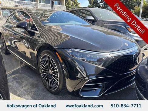 Used 2022 Mercedes-Benz EQS 580 4MATIC Sedan image 1