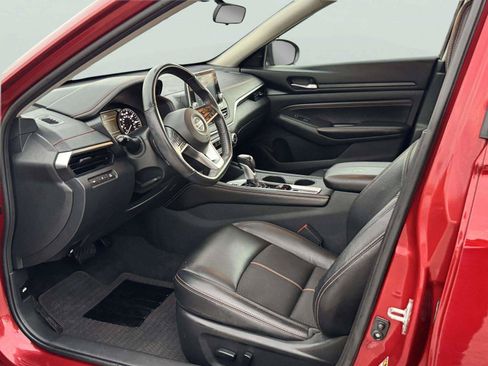 Used 2022 Nissan Altima 2.5 SR AWD/4WD image 21