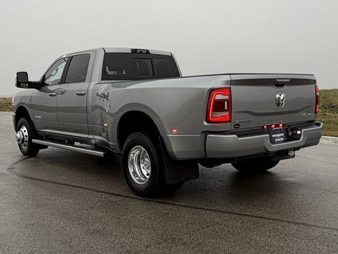 Used 2023 RAM 3500 Laramie image 35