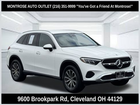 Used 2023 Mercedes-Benz GLC 300 4MATIC image 1