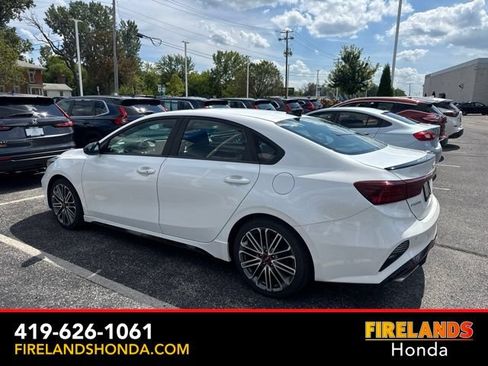 Used 2022 Kia Forte GT w/ GT2 Package FWD image 3