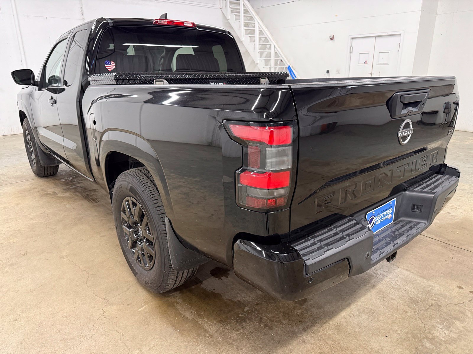 Used 2023 Nissan Frontier SV w/ Technology Package RWD image 7