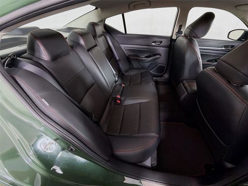 Used 2025 Nissan Altima 2.5 SR AWD/4WD image 27