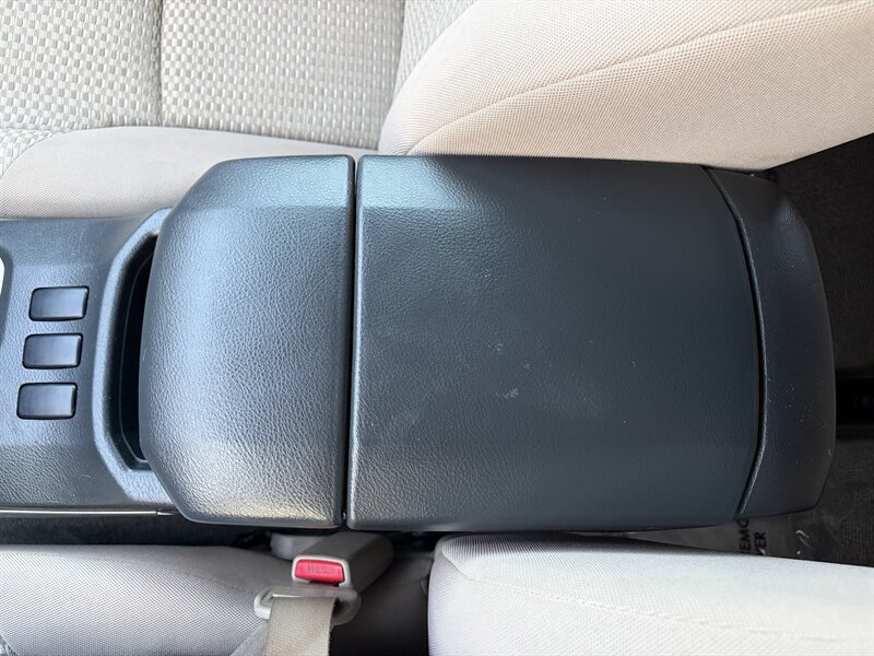 Used 2007 Toyota 4Runner SR5 RWD image 21